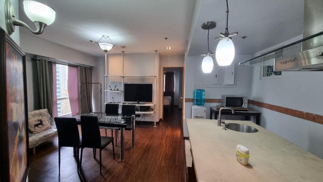 The Columns Ayala | 2BR 67sqm Condo for Sale in Makati City