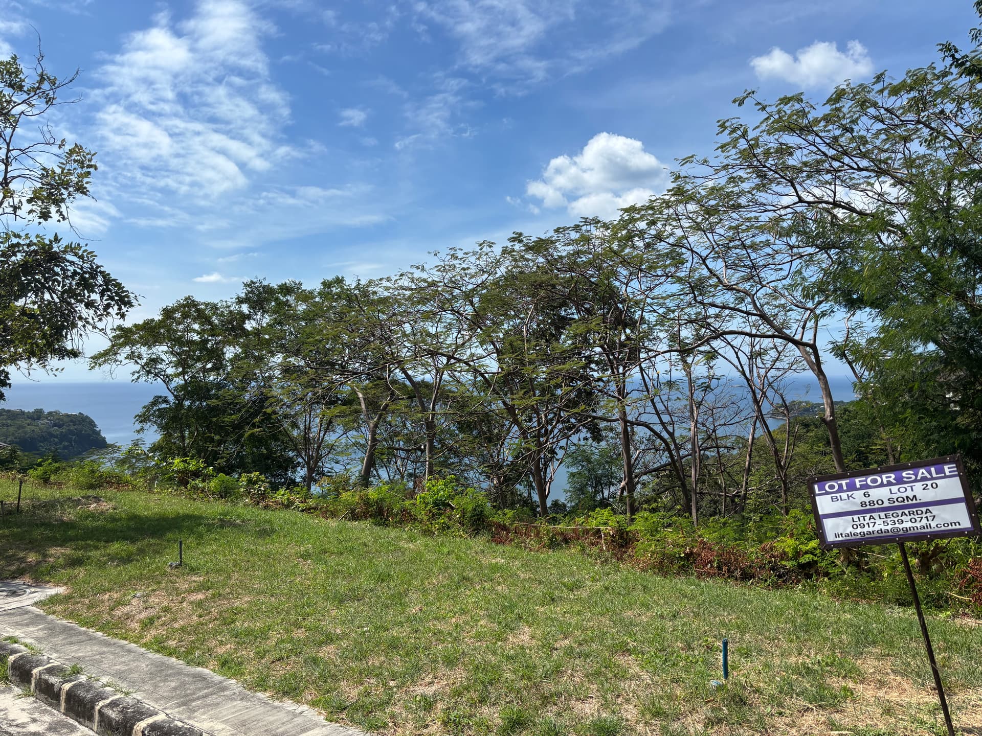 1BR Beach Resort for Sale in Nasugbu