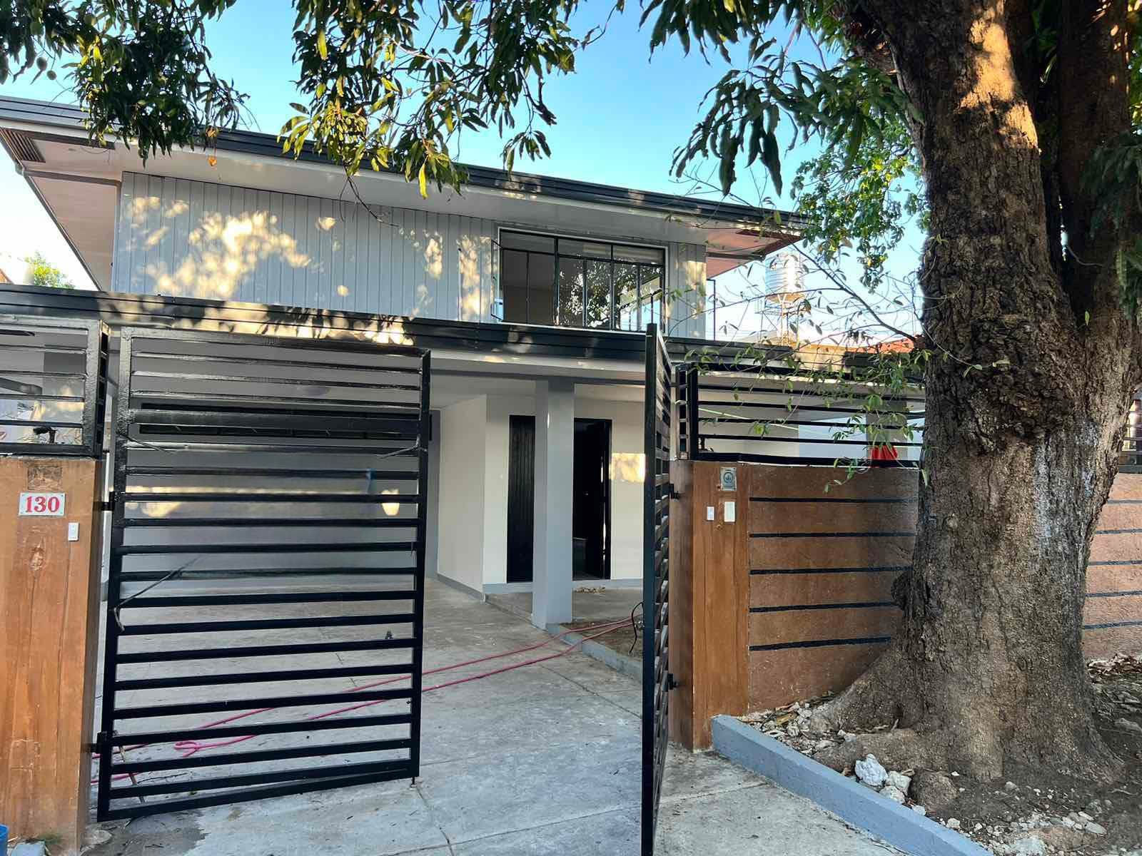 House and Lot for Sale in Merville Village Paranaque near Airport - JB