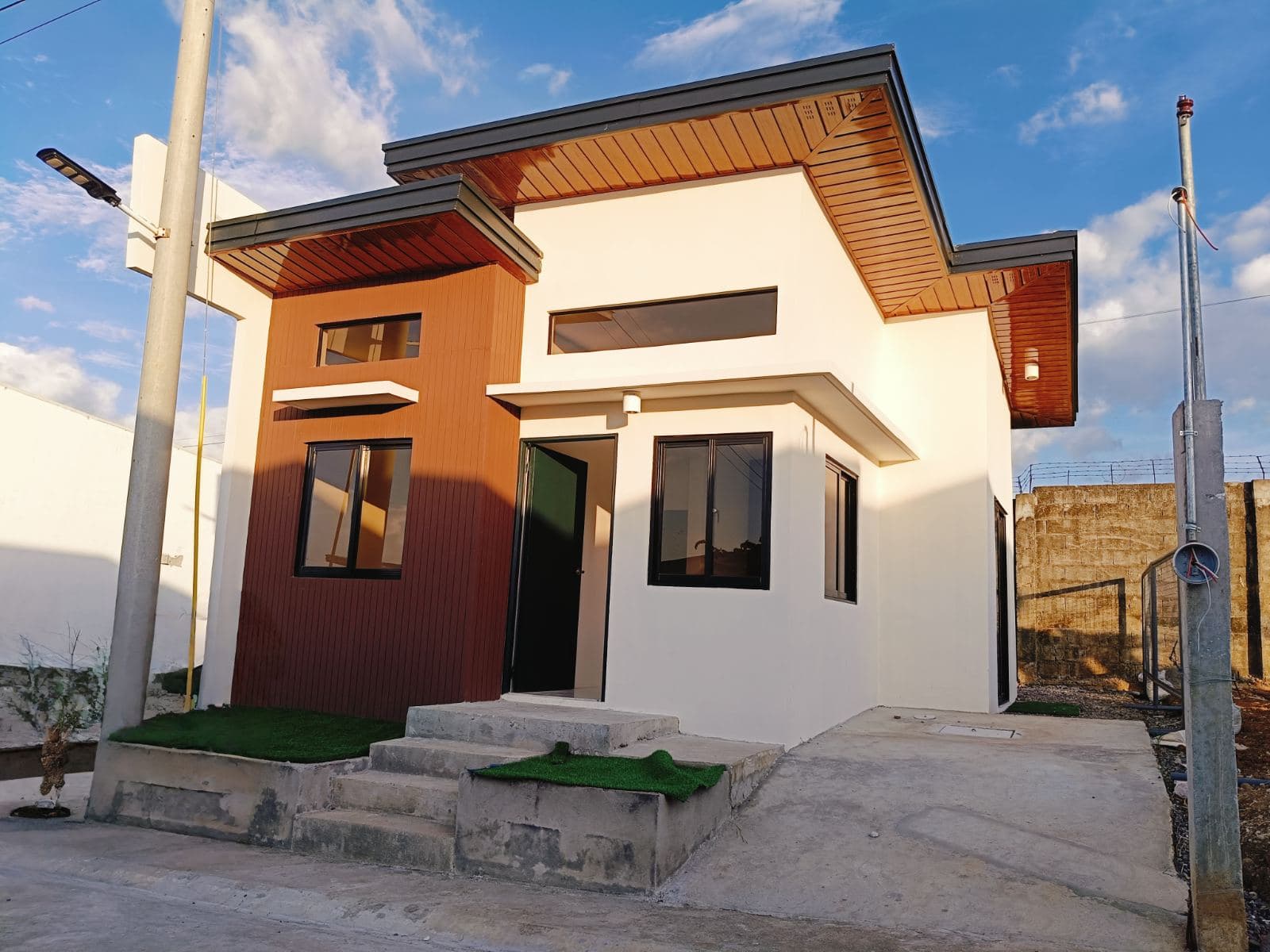 2BR 39sqm House & Lot for Sale in Bacolod
