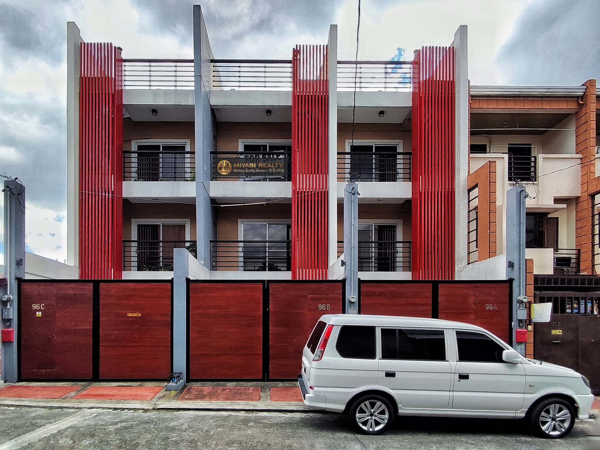Ready For Occupancy 15.5M 4 Storey Townhouse w/ 2CG in Kamuning Quezon City For Sale -  LSS