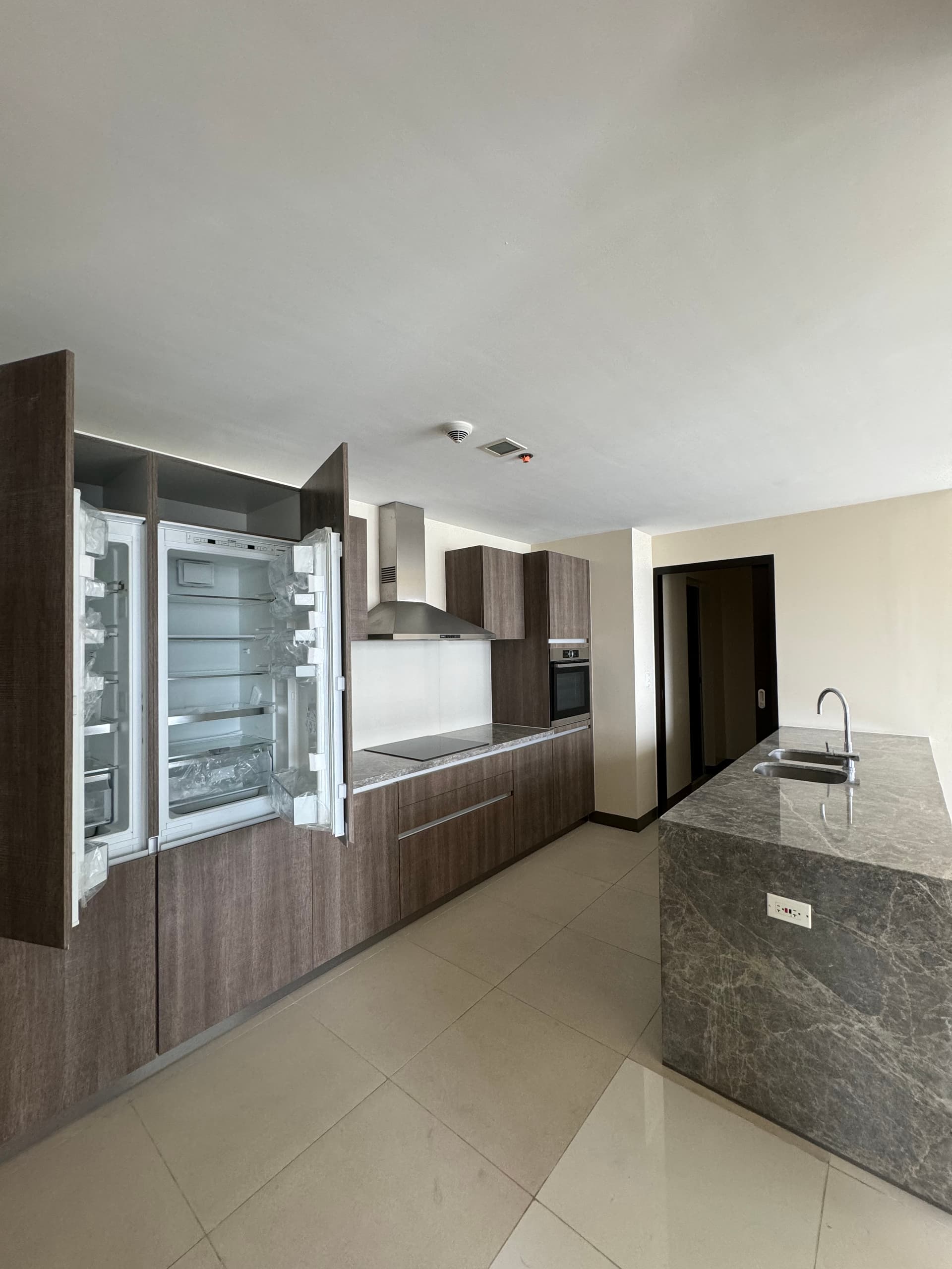 St. Moritz Private Estate | 3BR 113.5sqm Condo for Sale in Taguig City