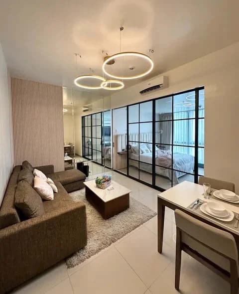 One Uptown Residence | 1BR 40sqm Condo for Rent in Taguig City - Bgc