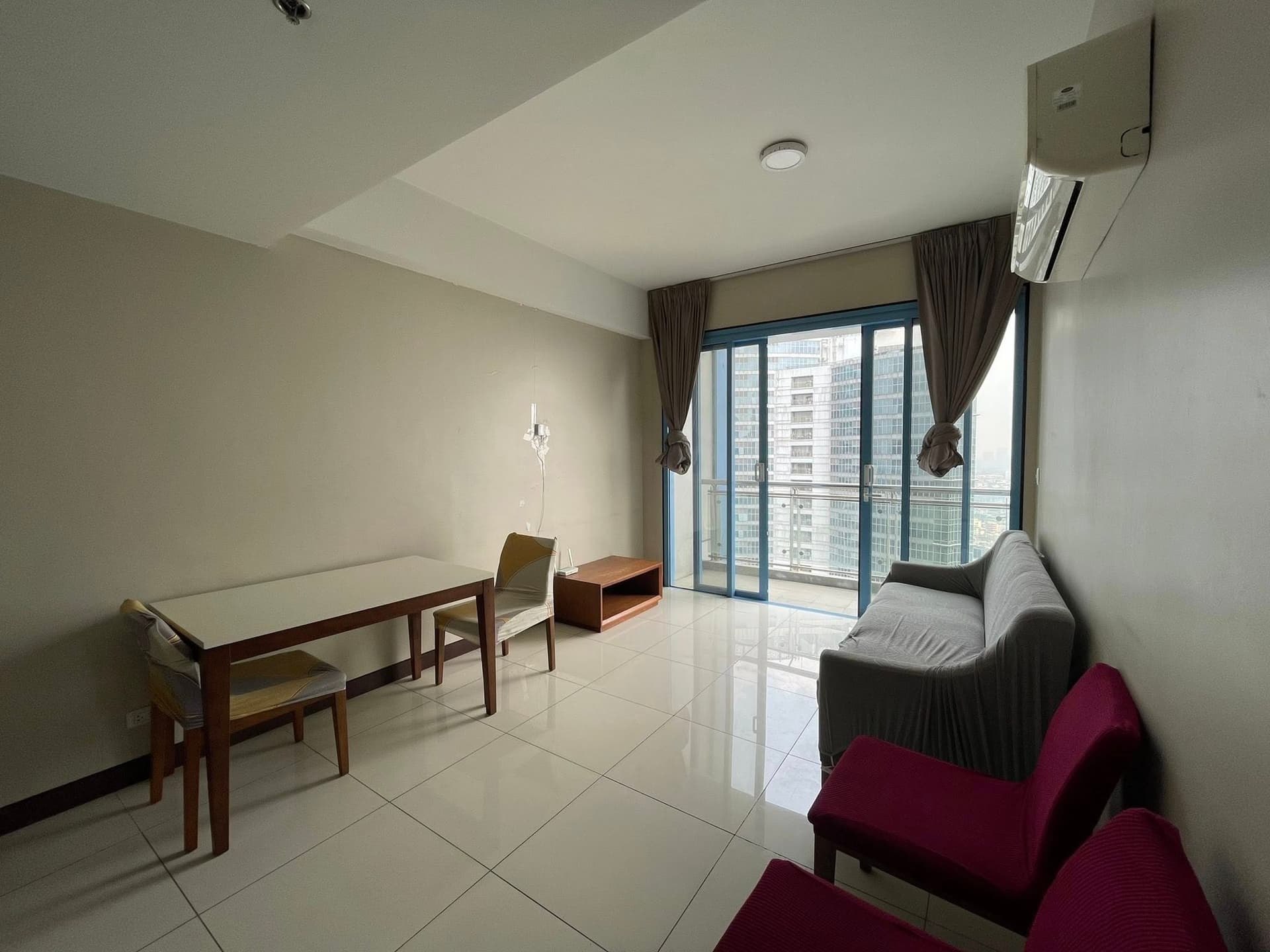 Three Central | 2BR Condo for Rent in Makati