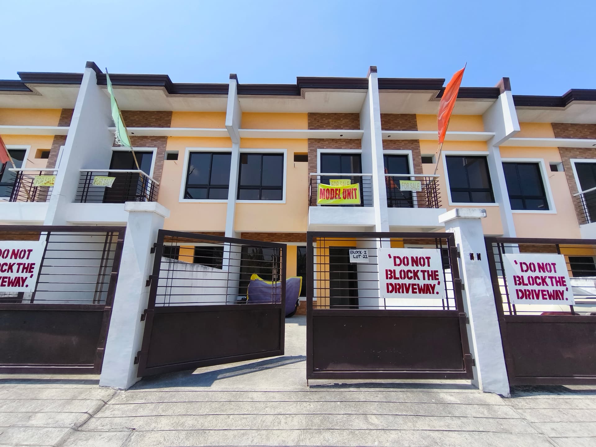 3 Bedrooms Townhouse for Sale in Pilar Village Las pinas Affordable - JB