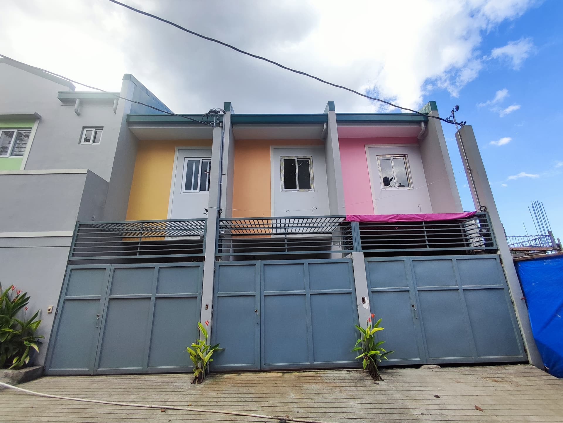 For Sale! Brandnew Townhouse in Amparo Village North Caloocan 4.8M -AJCF