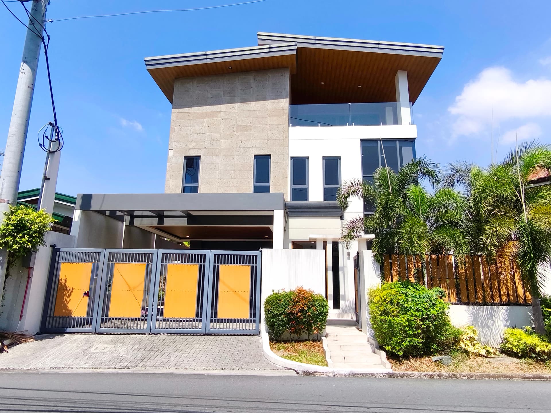 Spacious House and Lot for Sale in Merville Park Paranaque with Indoor Pool-MD