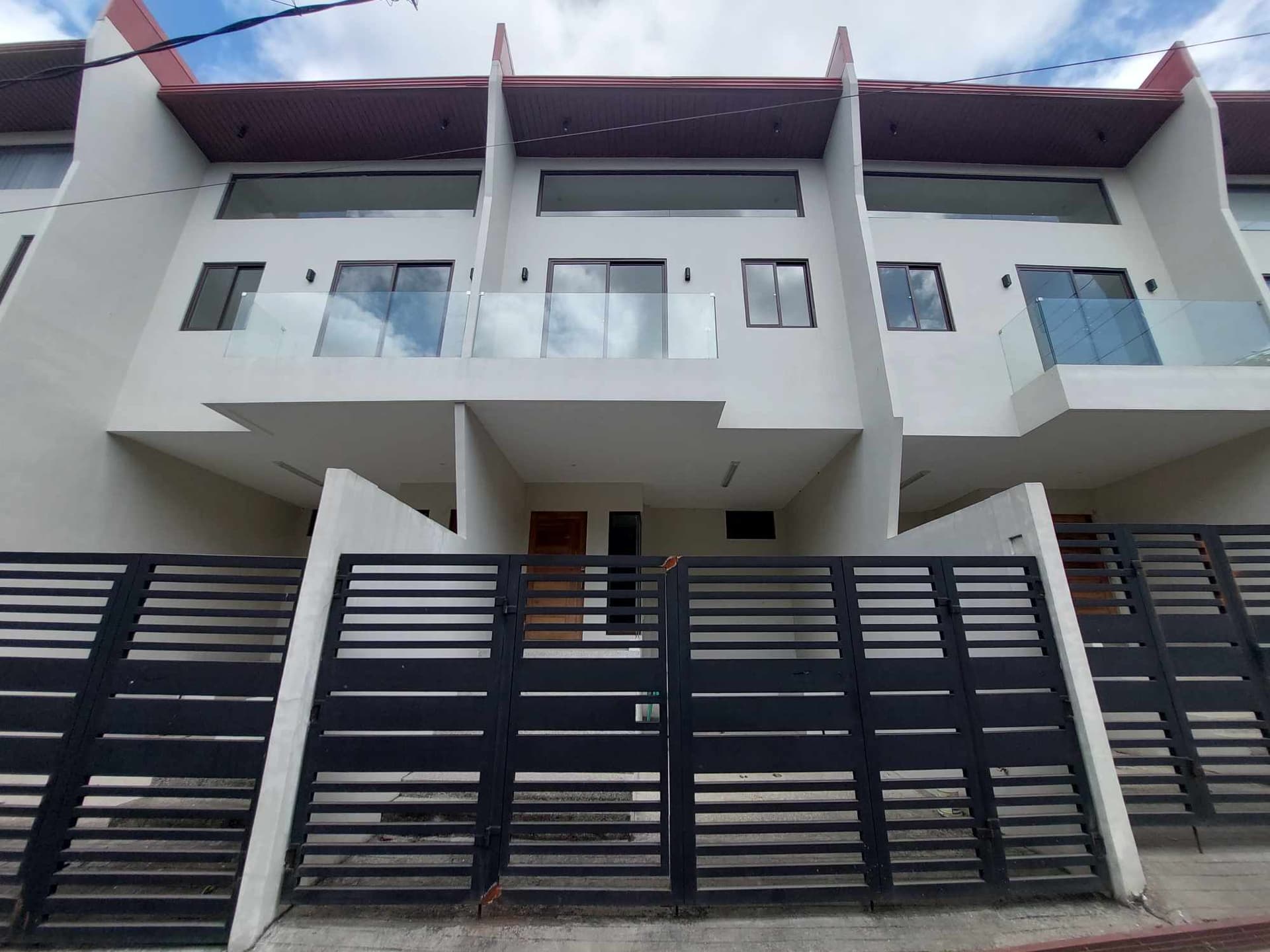 3BR 90sqm 2 Storey Townhouse for Sale in San Luis Antipolo RG