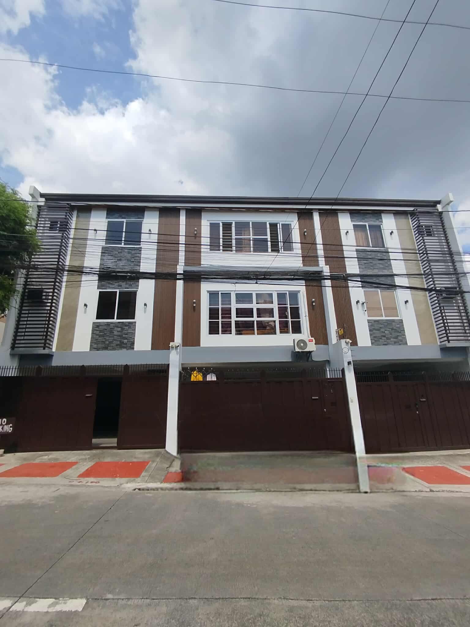 For Sale! V. Luna Quezon City Brandnew Townhouse 20.8M -AJCQ