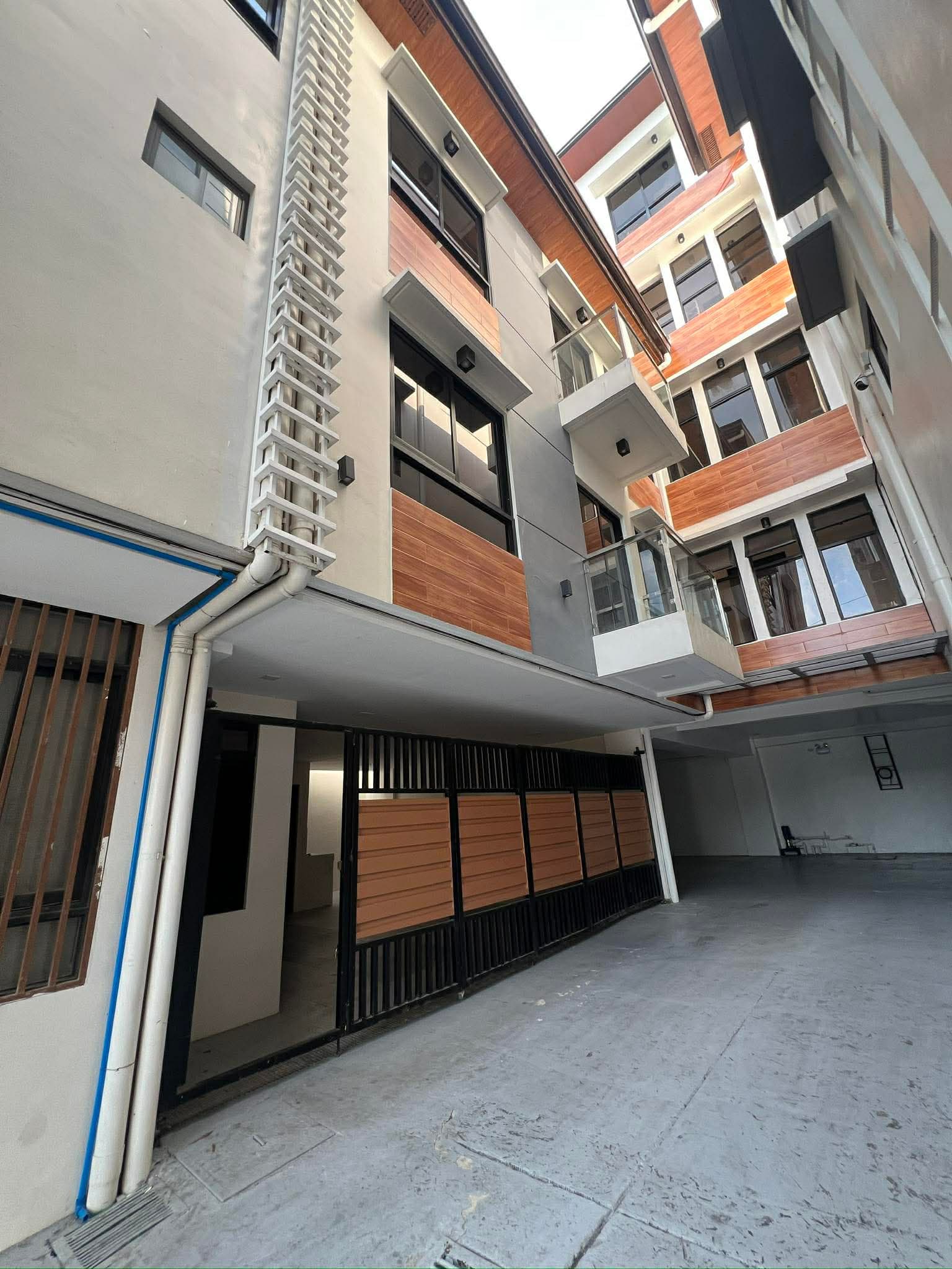 3 BR Townhouse For Sale in Tandang Sora Quezon City Inside Carmel Subdivision SD
