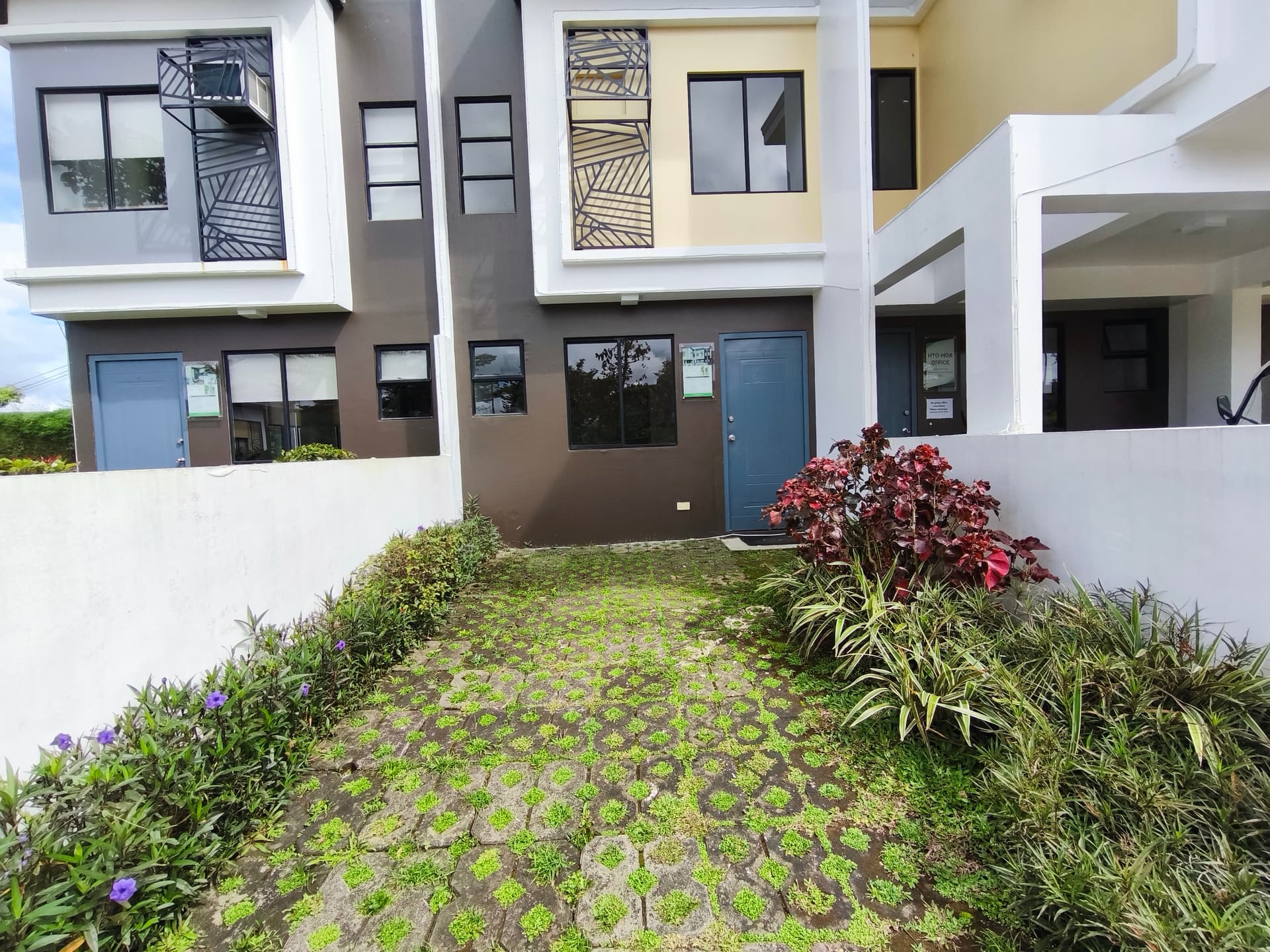 Preselling 2.8M Brand New 2 Storey Townhouse Near Tagaytay in Nasugbu Batangas - LSS