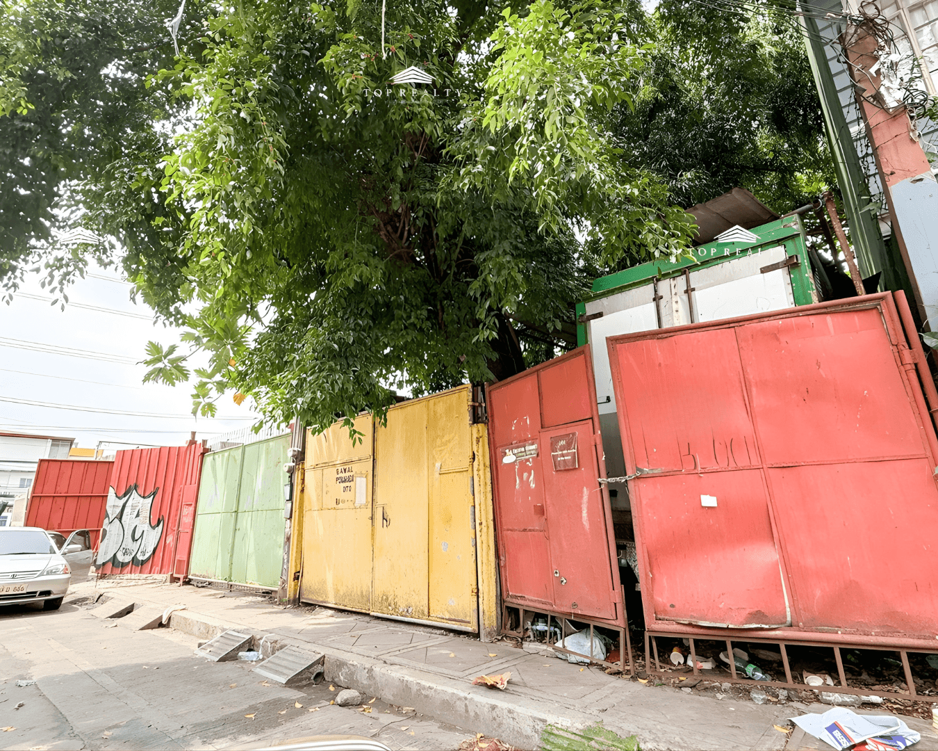 Cubao, Quezon City | 1,000 sqm Commercial House for Sale