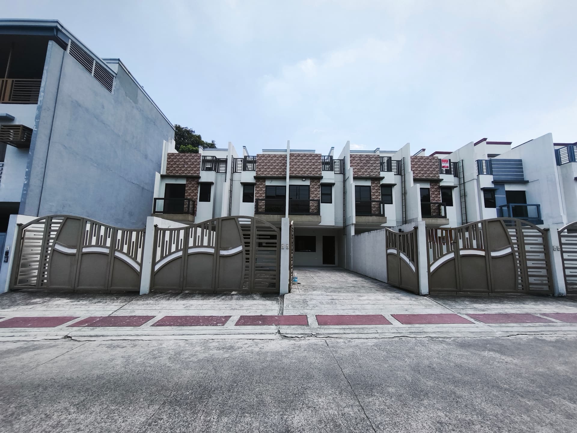 For Sale! Brandnew Townhouse in Donya Faustina Tandang Sora Quezon City -AJCQ