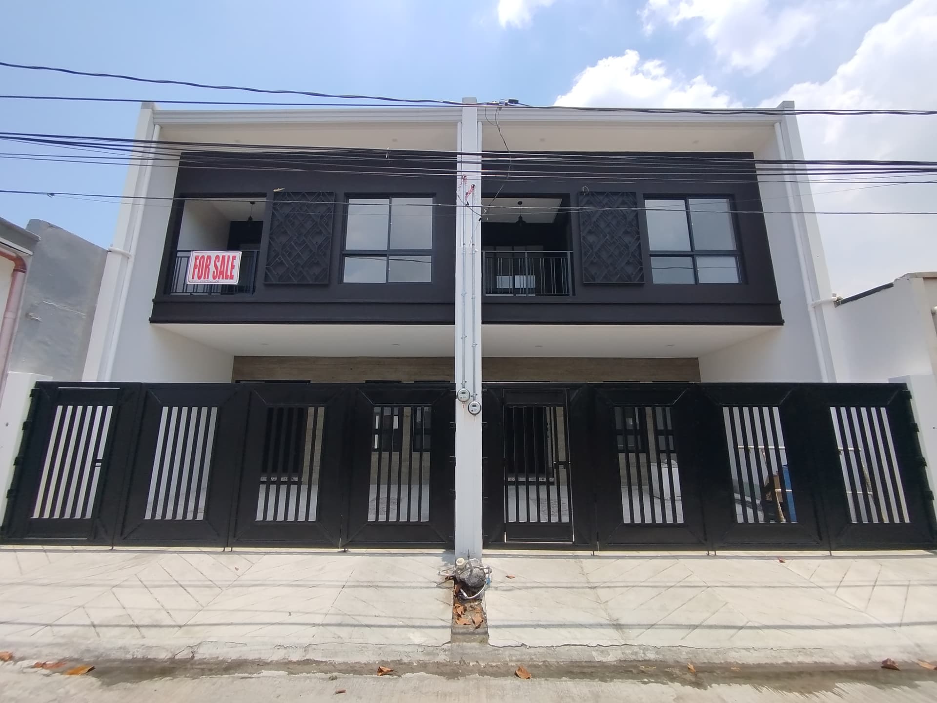 Modern 2Storey Duplex Type House snd Lot for Sale in Pilar Las pinas-MD