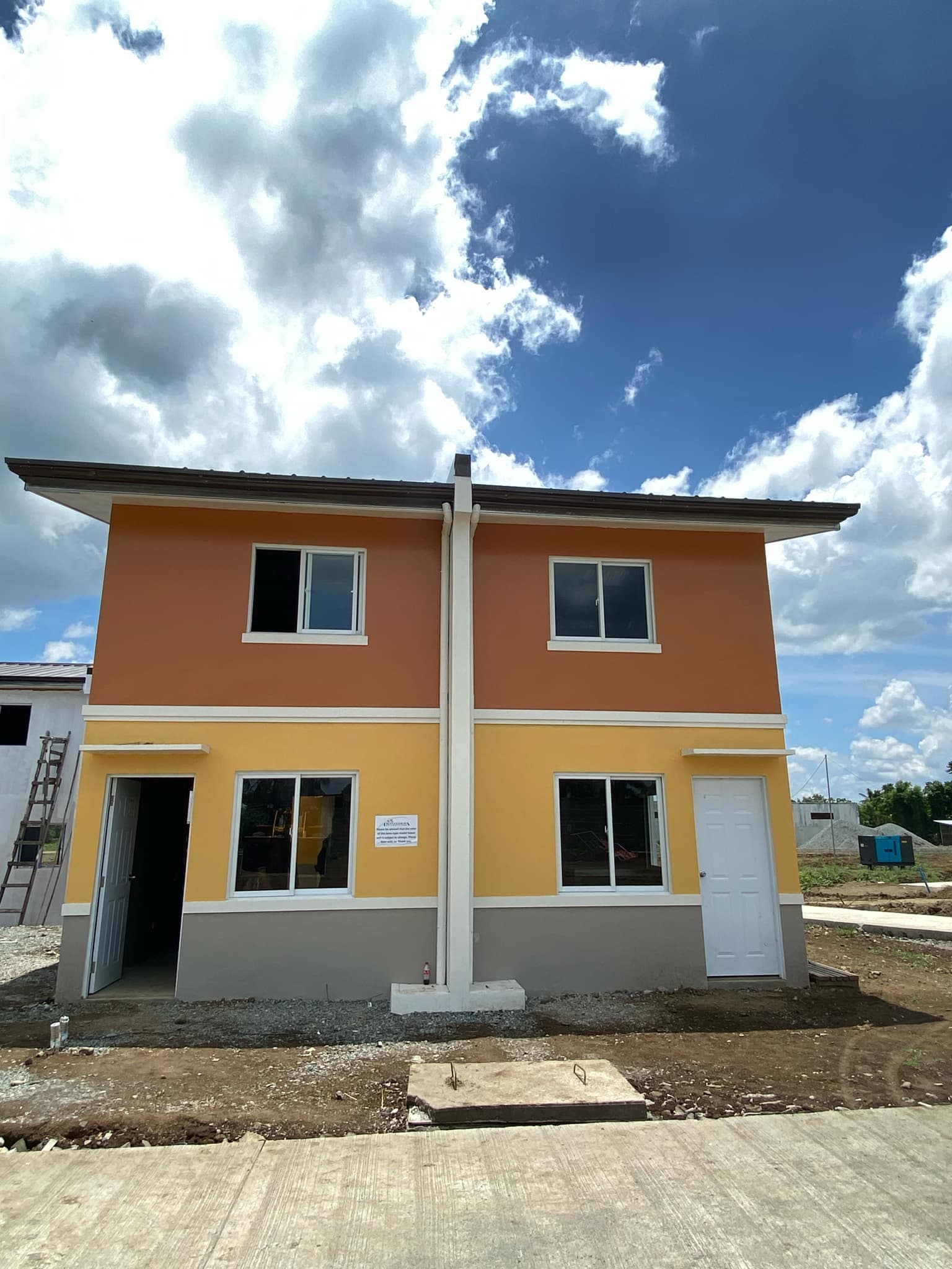 2BR 45.5sqm Townhouse for Sale in San Pablo