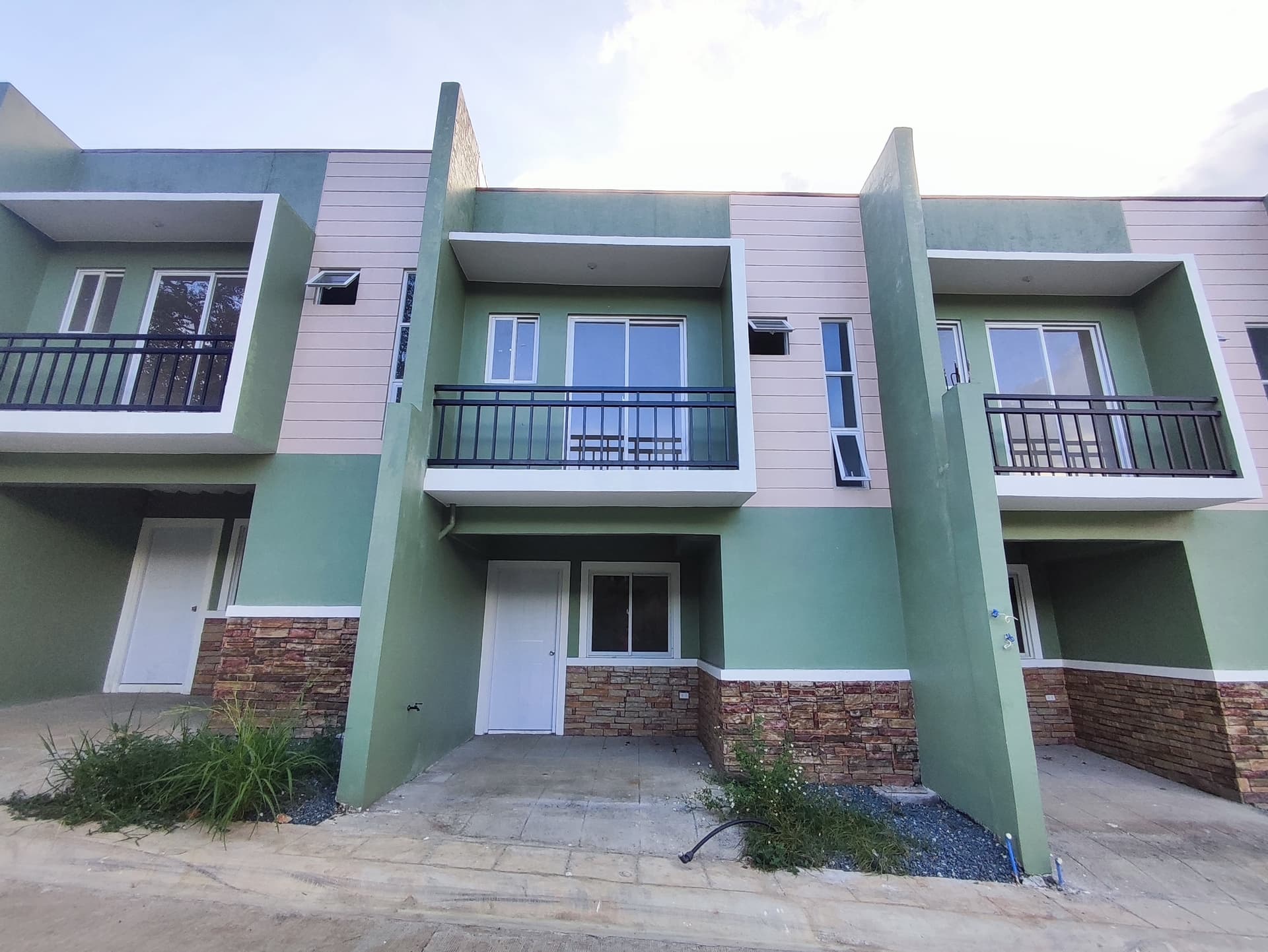 3BR 78sqm Townhouse for Sale in Antipolo