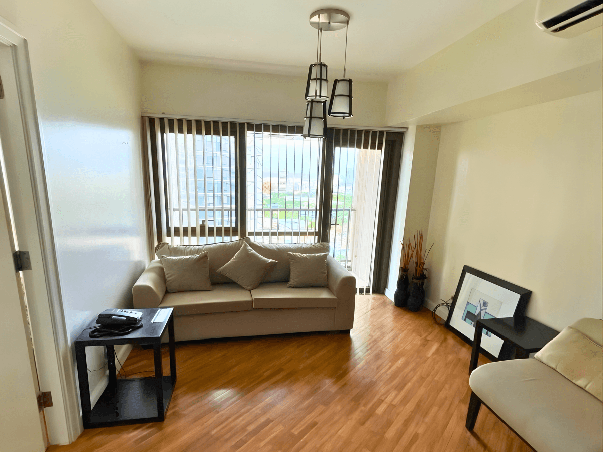 Joya Lofts and Towers | 1BR 45.97sqm Condo for Sale in Makati City - Rockwell
