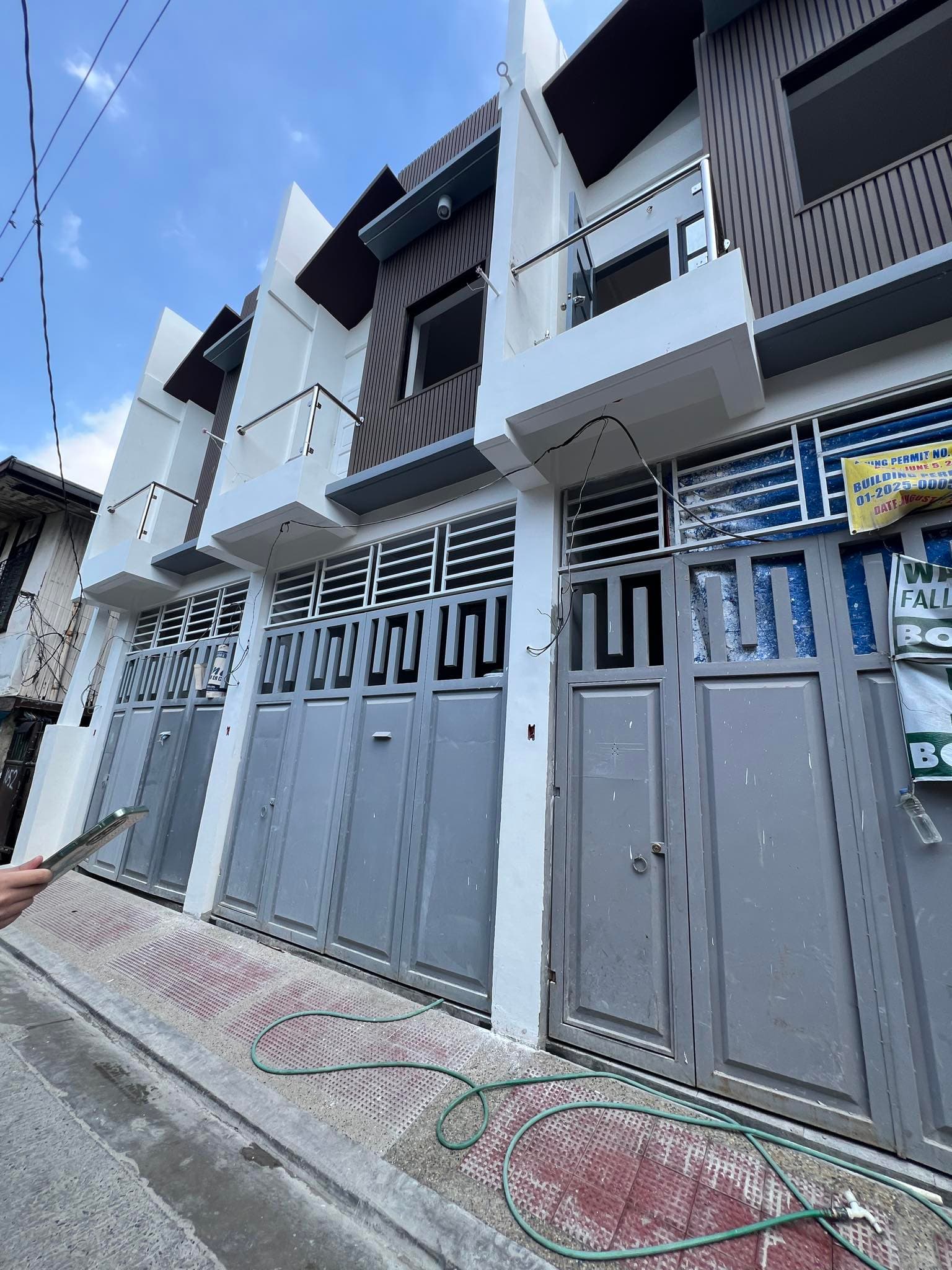 3BR 100sqm Townhouse for Sale in Manila