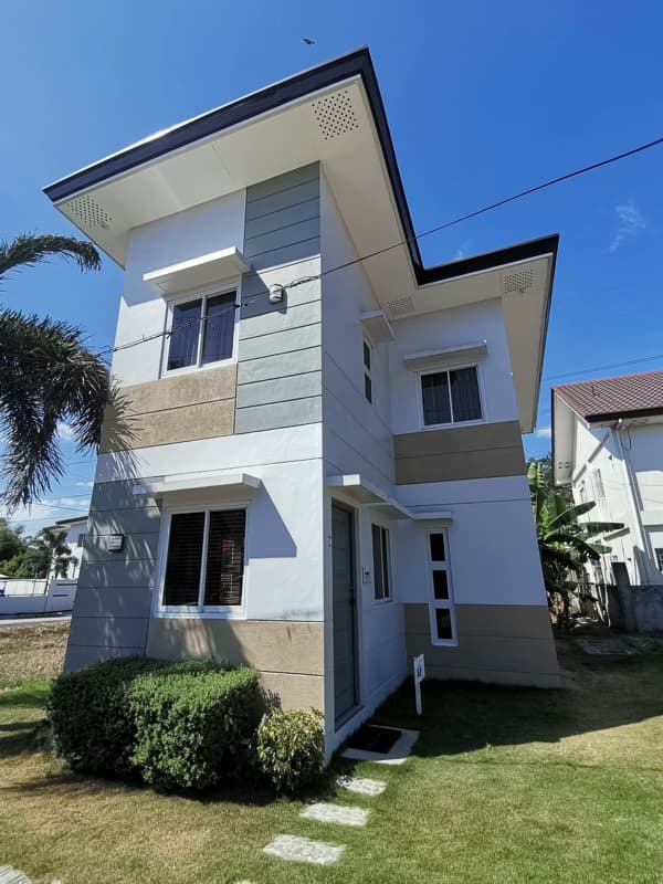 2 Storey 3 Bedroom House and Lot in Longos Malolos Bulacan near South-JV2