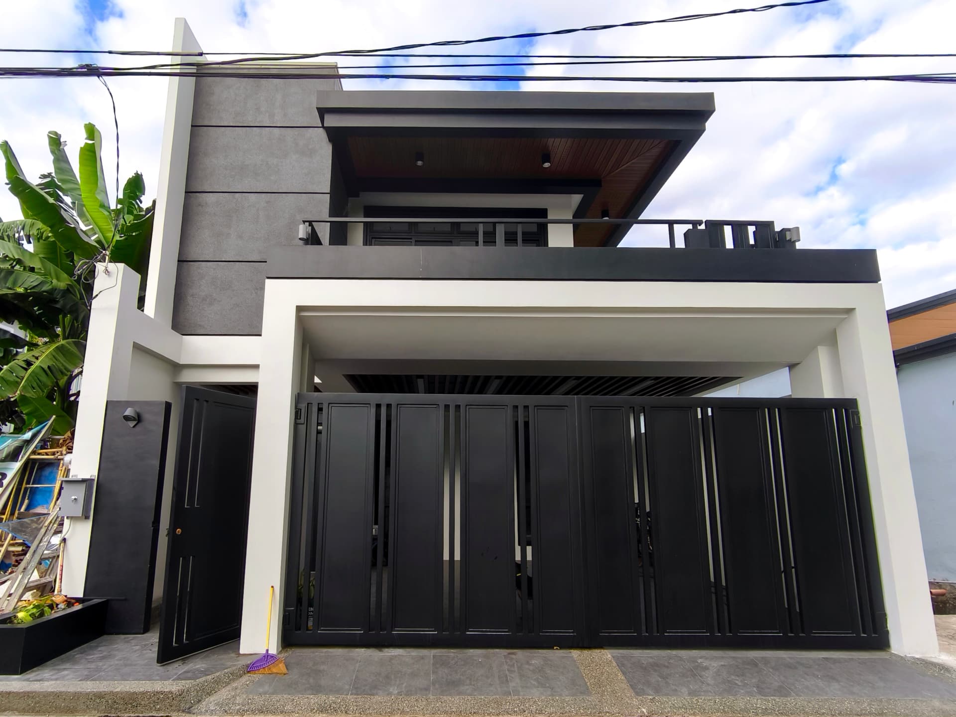 Dalig Antipolo For Sale Single Attached House And Lot near Vista Mall RG
