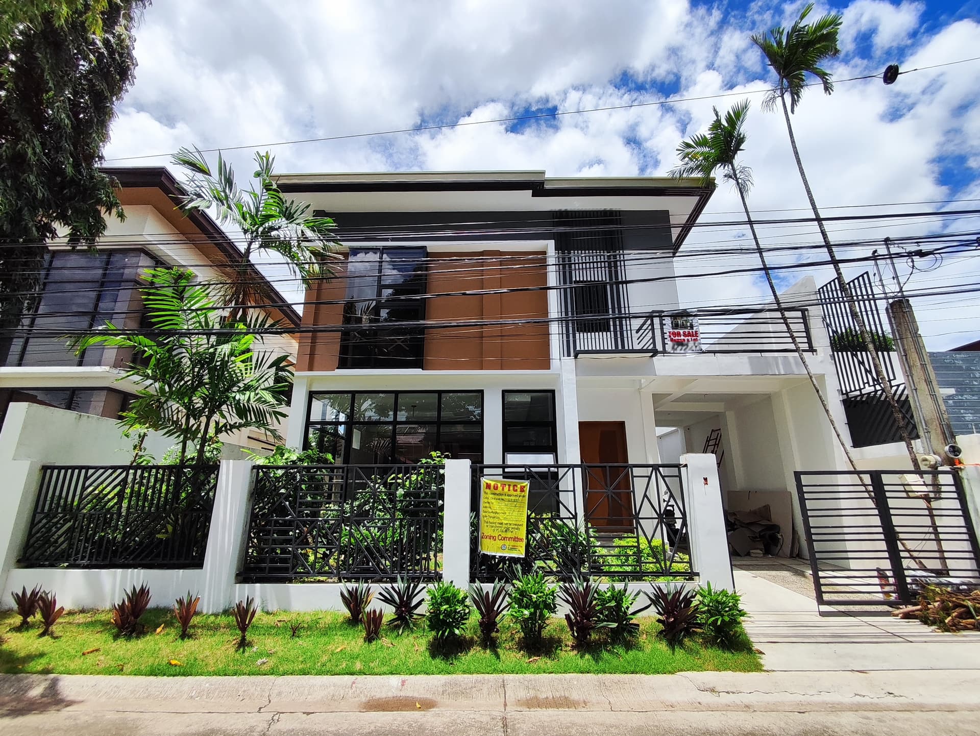 BF Homes Village Paranaque For Sale Single Detached w/ 4 Bedrooms - JB