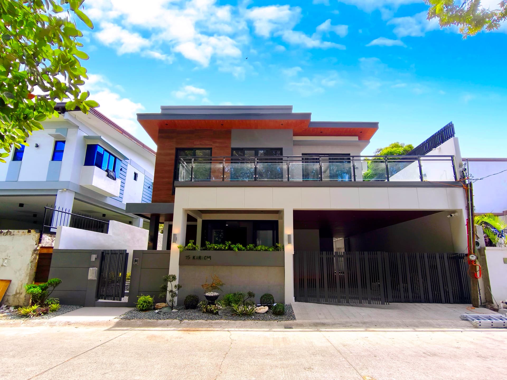 Brandnew Modern House and Lot for Sale in BF Homes Paranaque with Terrace-MD
