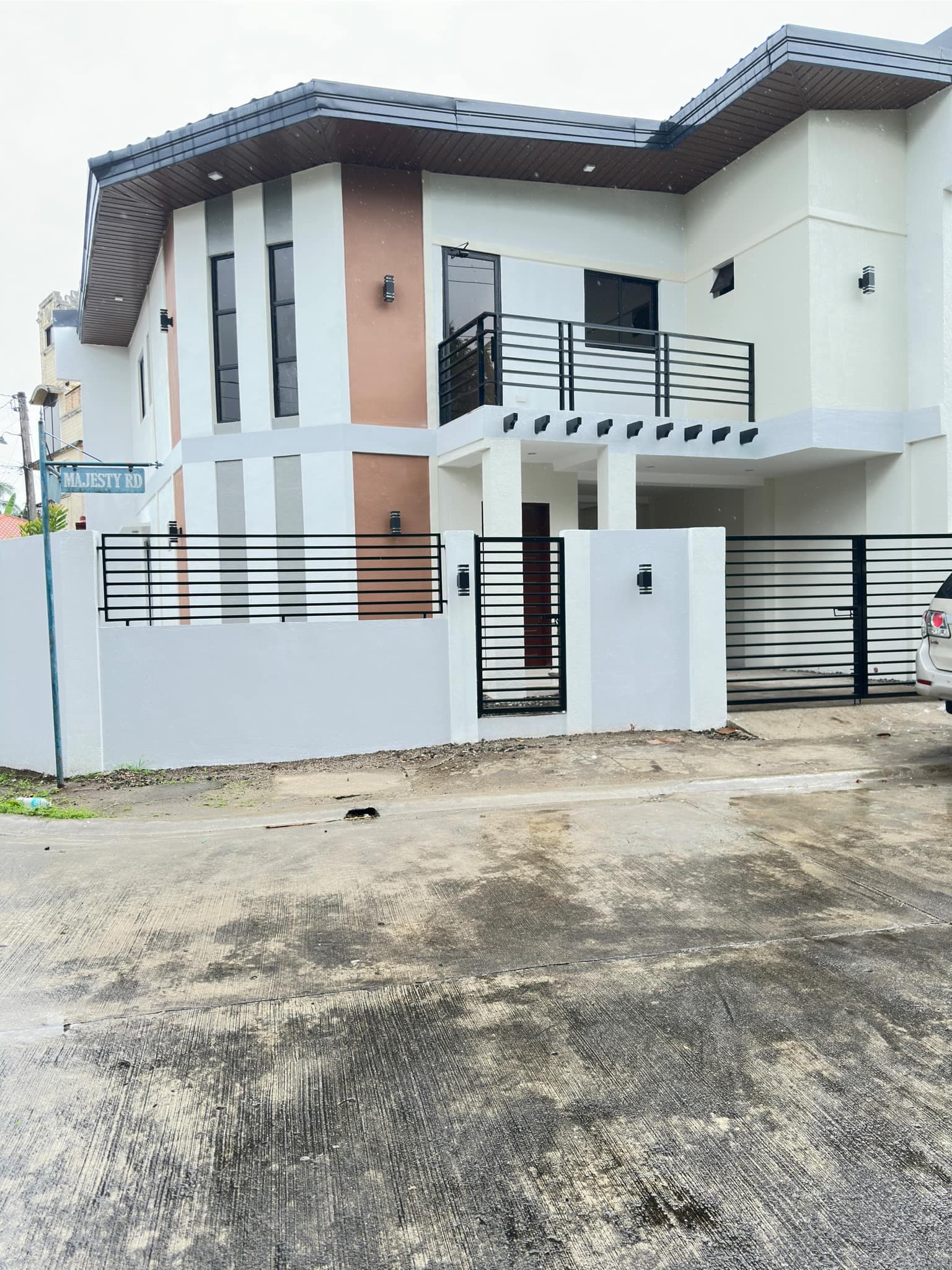 FOR SALE! RFO 2-Storey House and Lot w/ 4 Bedroom in Brgy Villamonte Bacolod City-AP