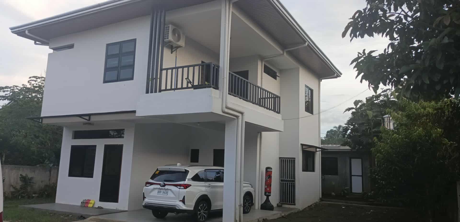 House & Lot for Sale in Talon Amadeo Cavite (near tagaytay)-MC