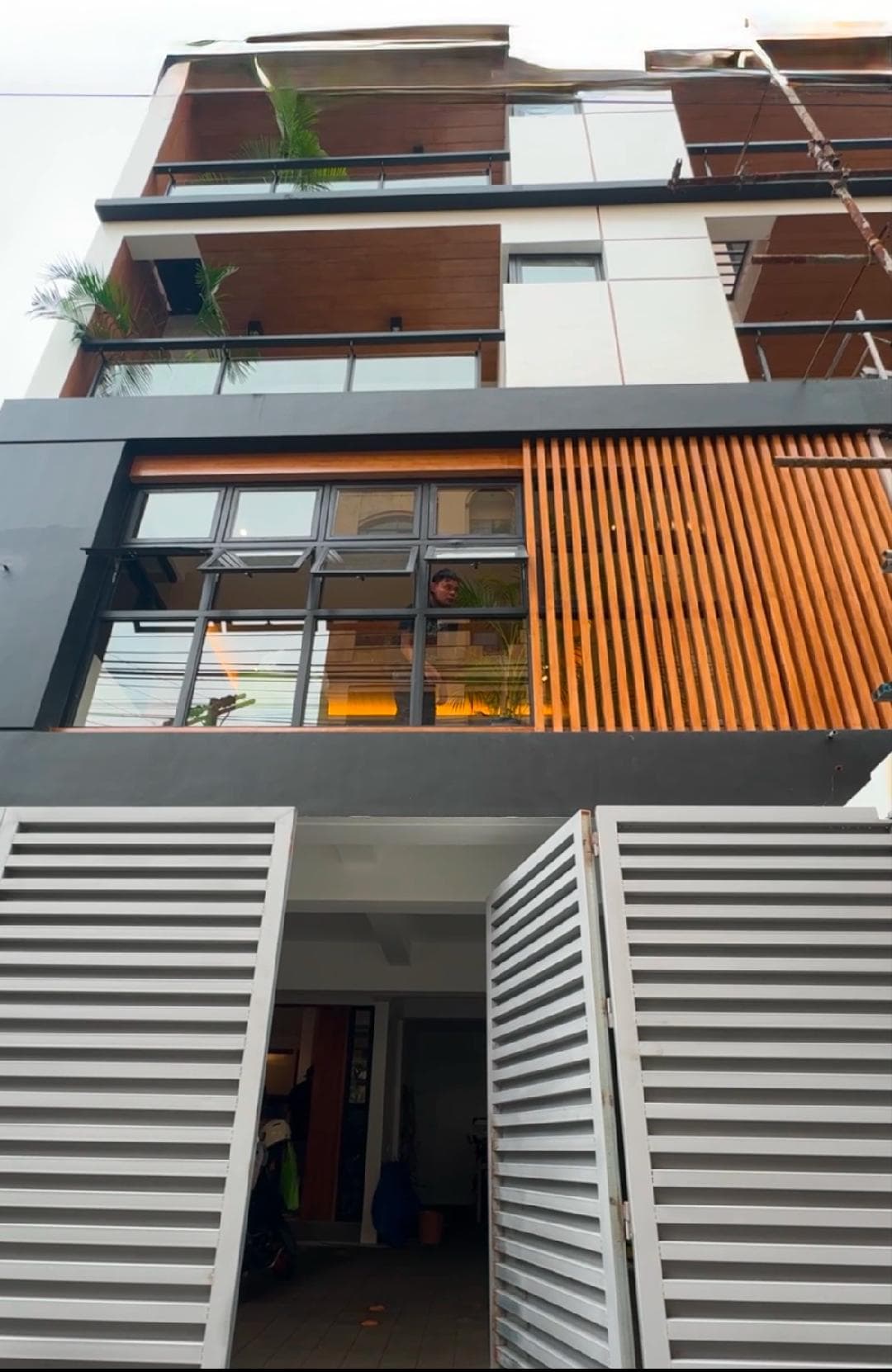 Ready For Occupancy 24.8M Brand New 4 Storey Townhouse with 4BR in New Zaniga Mandaluyong For Sale - LSS