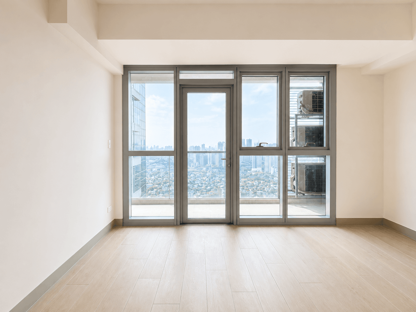 Uptown Parksuites | 2BR 83sqm Condo for Sale in Taguig