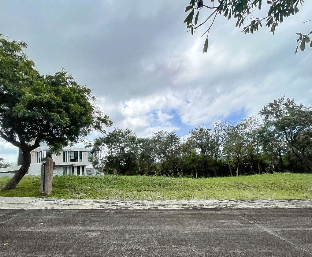 Ayala Greenfield Estate | 1BR Residential for Sale in Calamba City