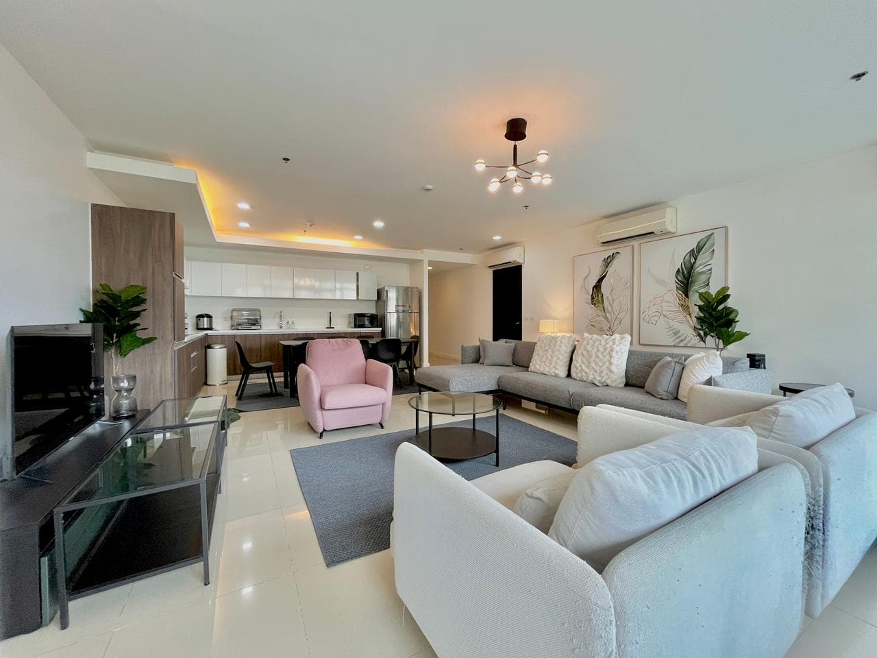 2BR for Sale in East Gallery Place