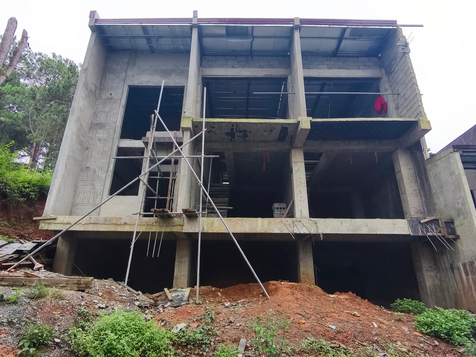10.5M Brand new 3 Storey House & Lot in Loakan Proper Baguio For Sale - LSS