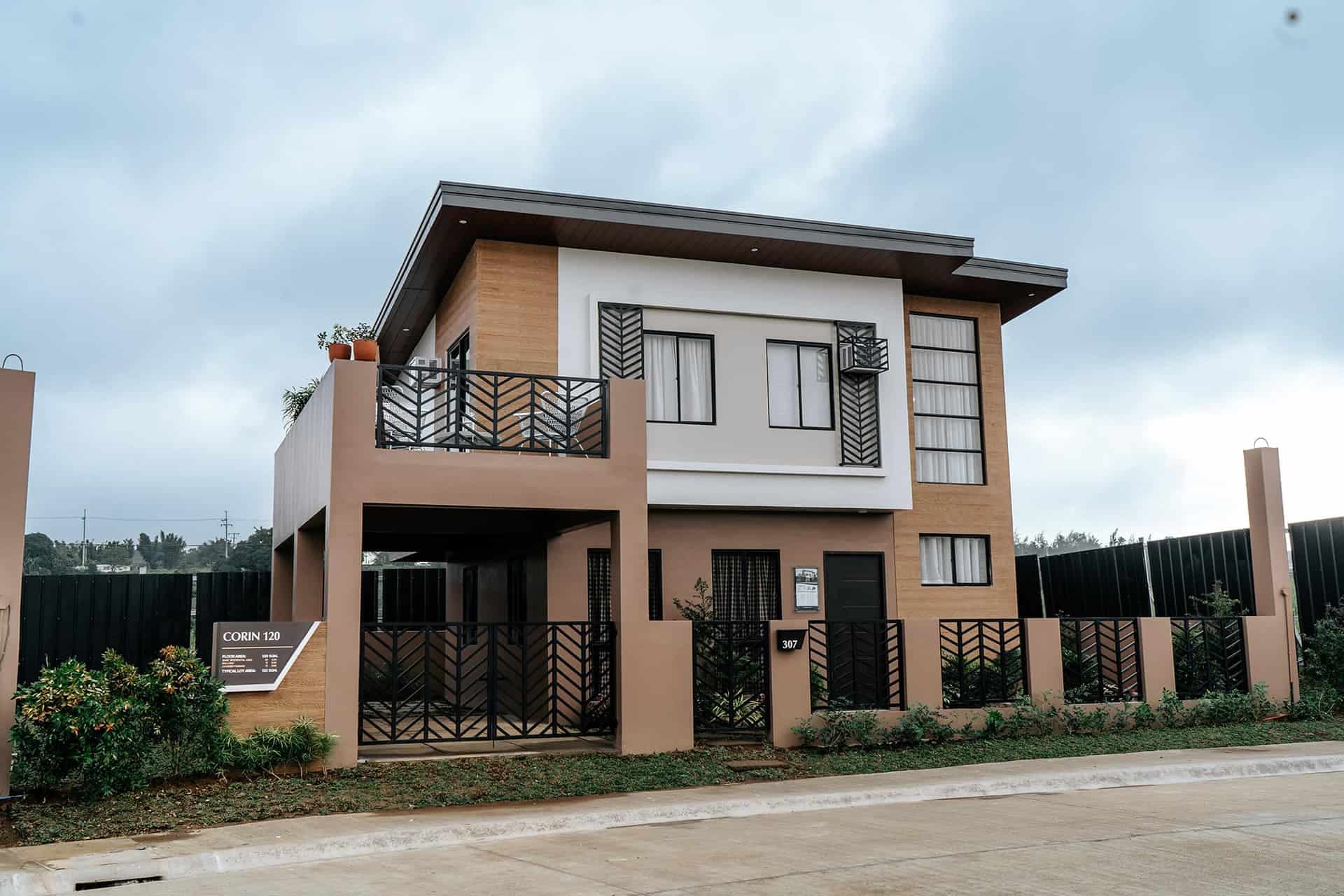 House & Lot For Sale with Balcony Located in Kaylaway, Nasugbu - RAS