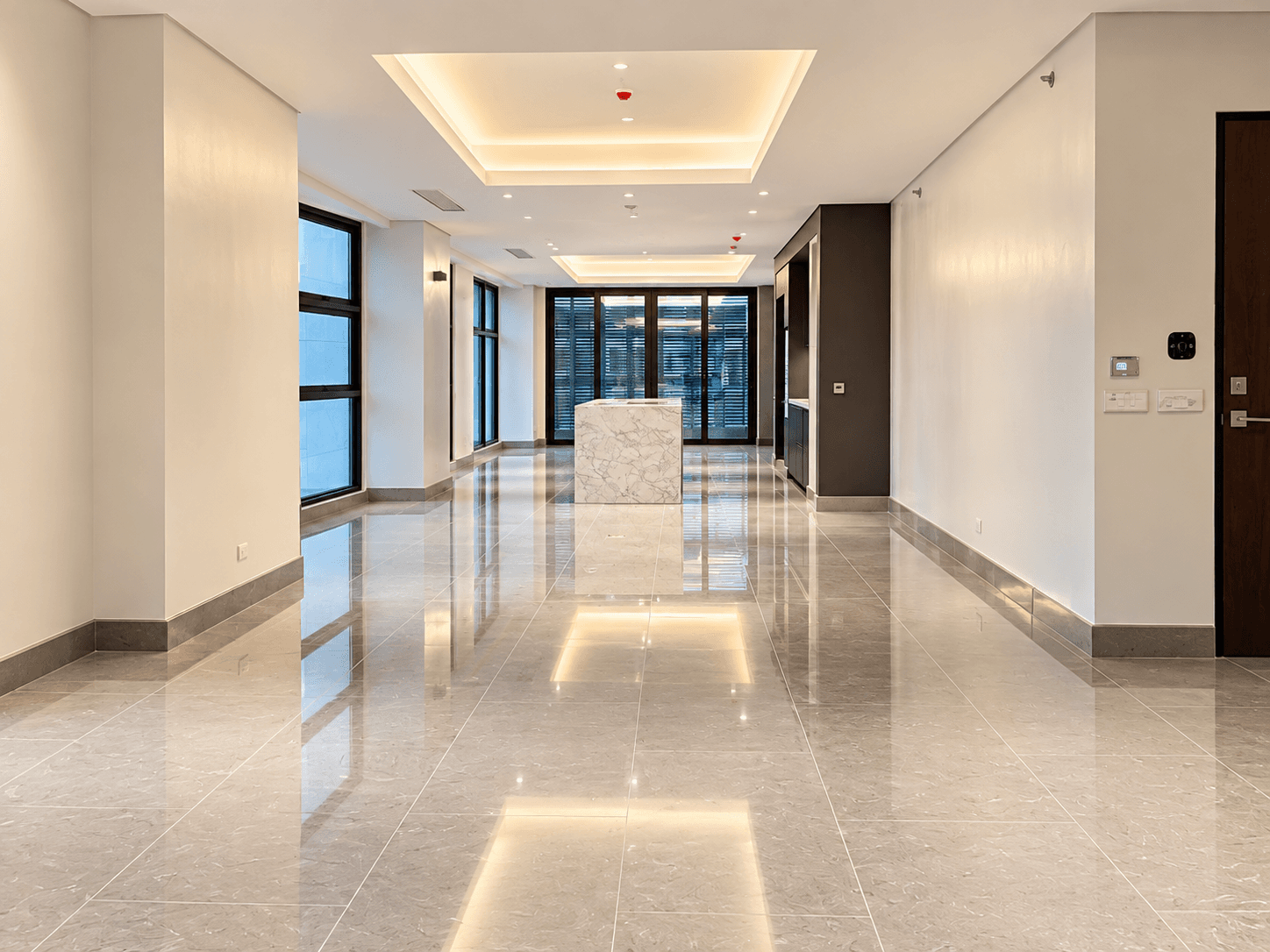 Eluria | 3BR 288sqm Condo for Sale in Makati City - Legazpi Village