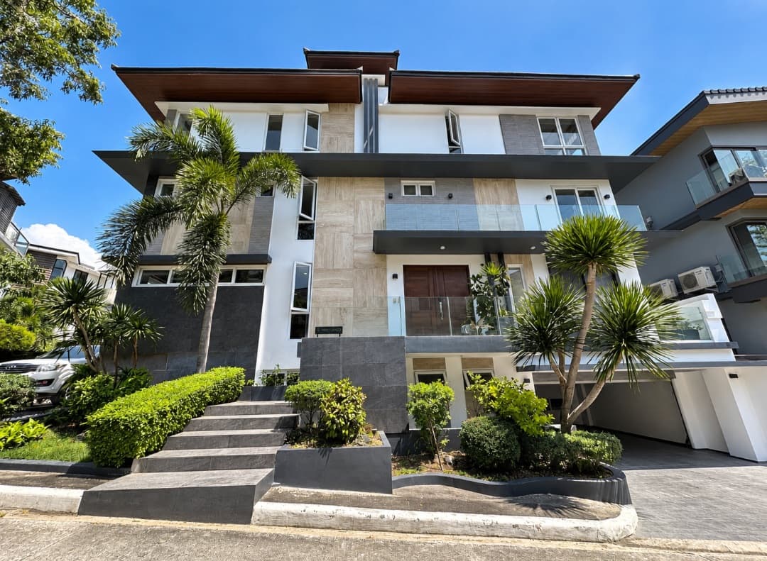 McKinley Hill Village | 1BR 649.98sqm House & Lot for Sale in Taguig