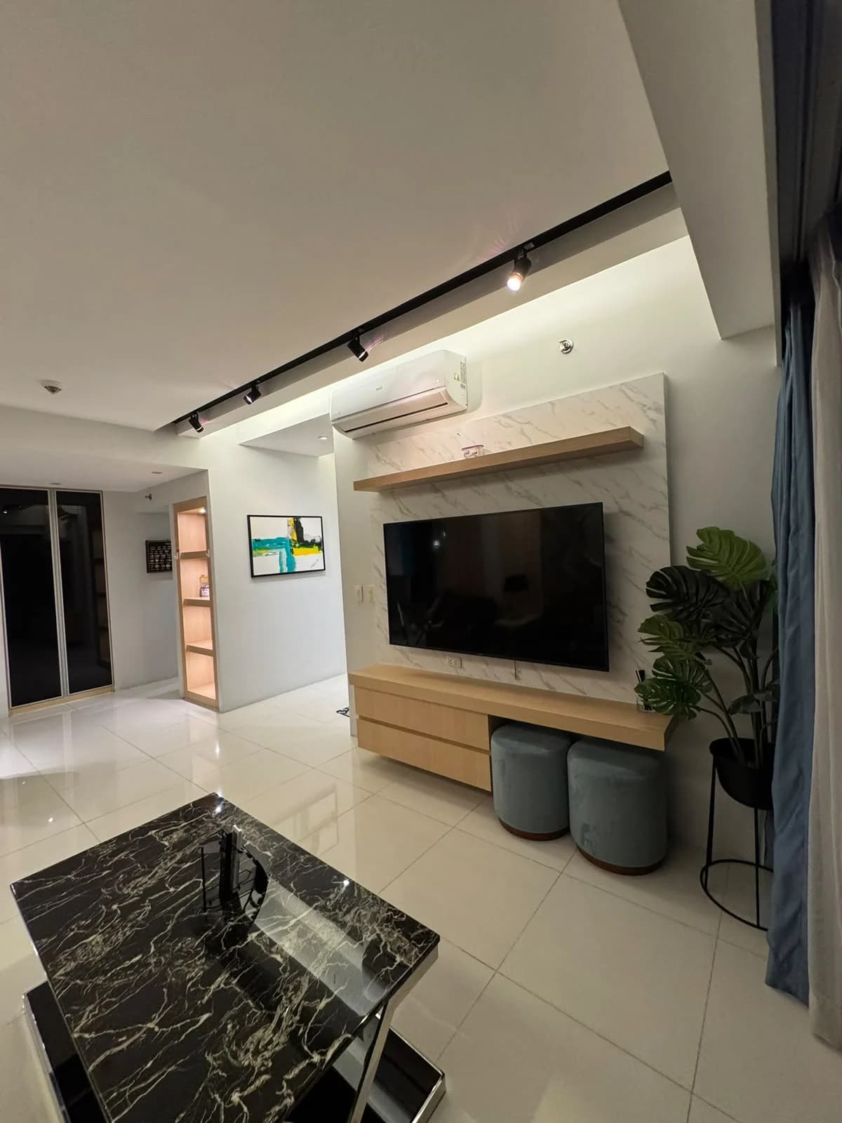 One Uptown Residences | 1BR 78sqm Condo for Rent in Taguig City - Bgc