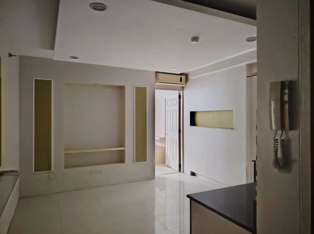 Seibu Tower | 1BR 36sqm Condo for Rent in Taguig City - Bgc