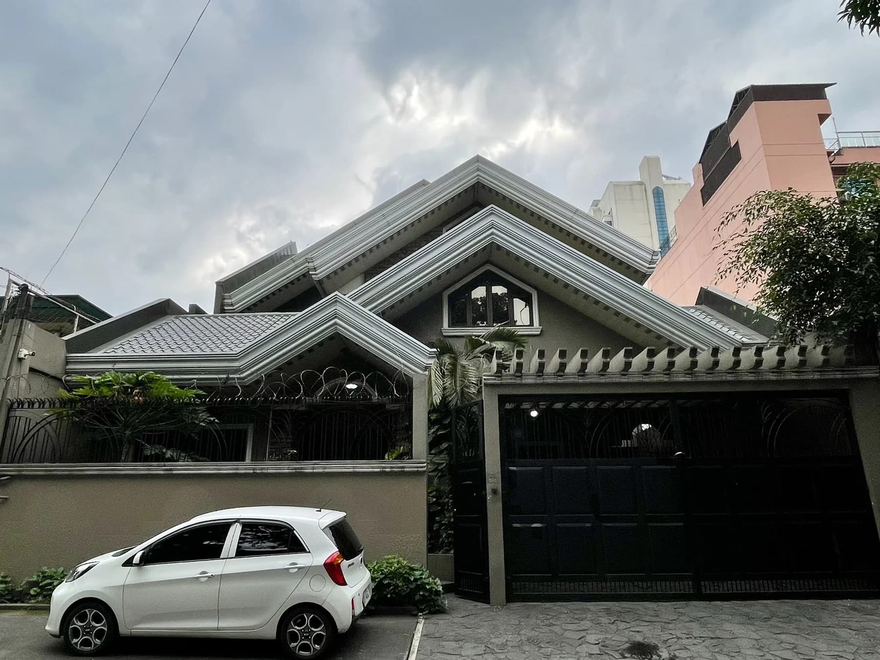 Makati House | 9BR 900sqm House & Lot for Rent in Makati City
