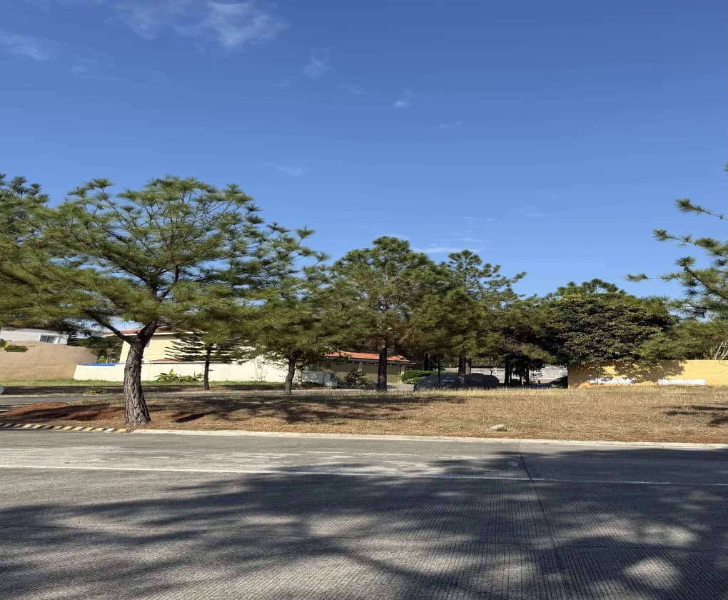 Portofino South | Lot for Sale in Las Piñas City