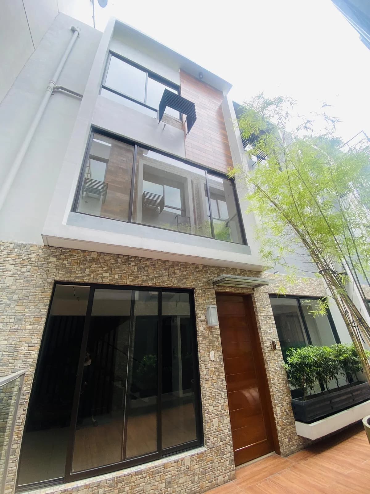 The Benitez Courtyard | 3BR 183sqm Townhouse for Sale in San Juan City