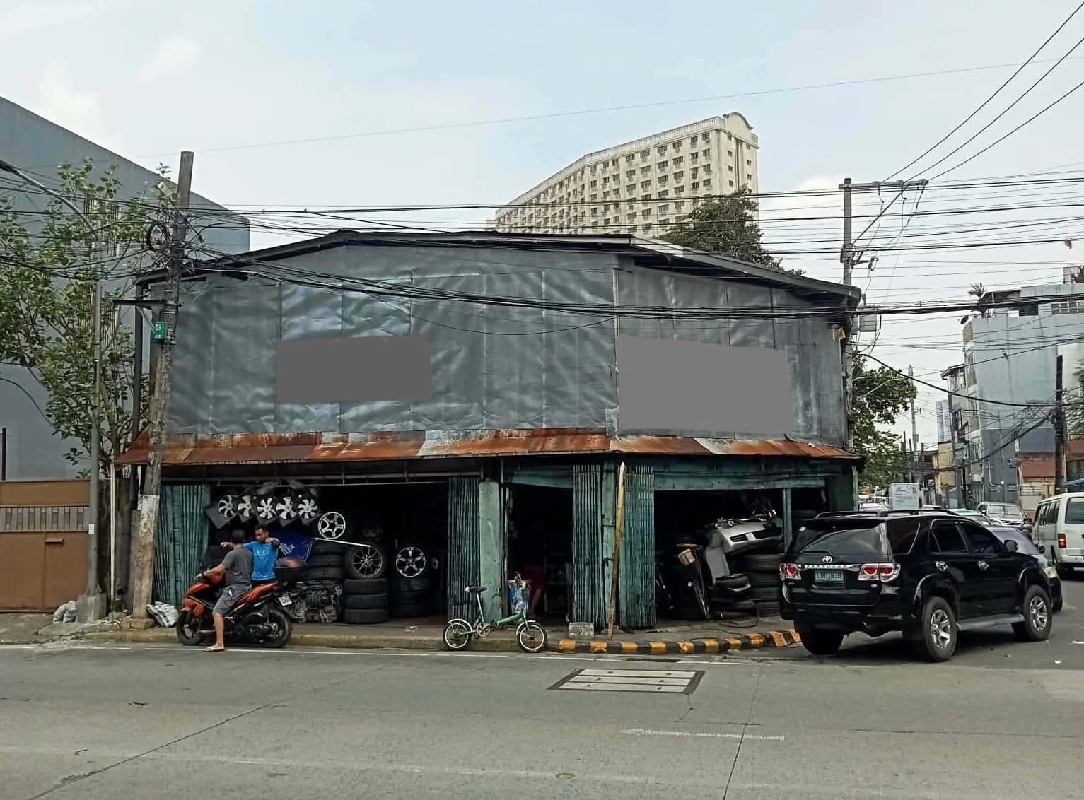 Property main image
