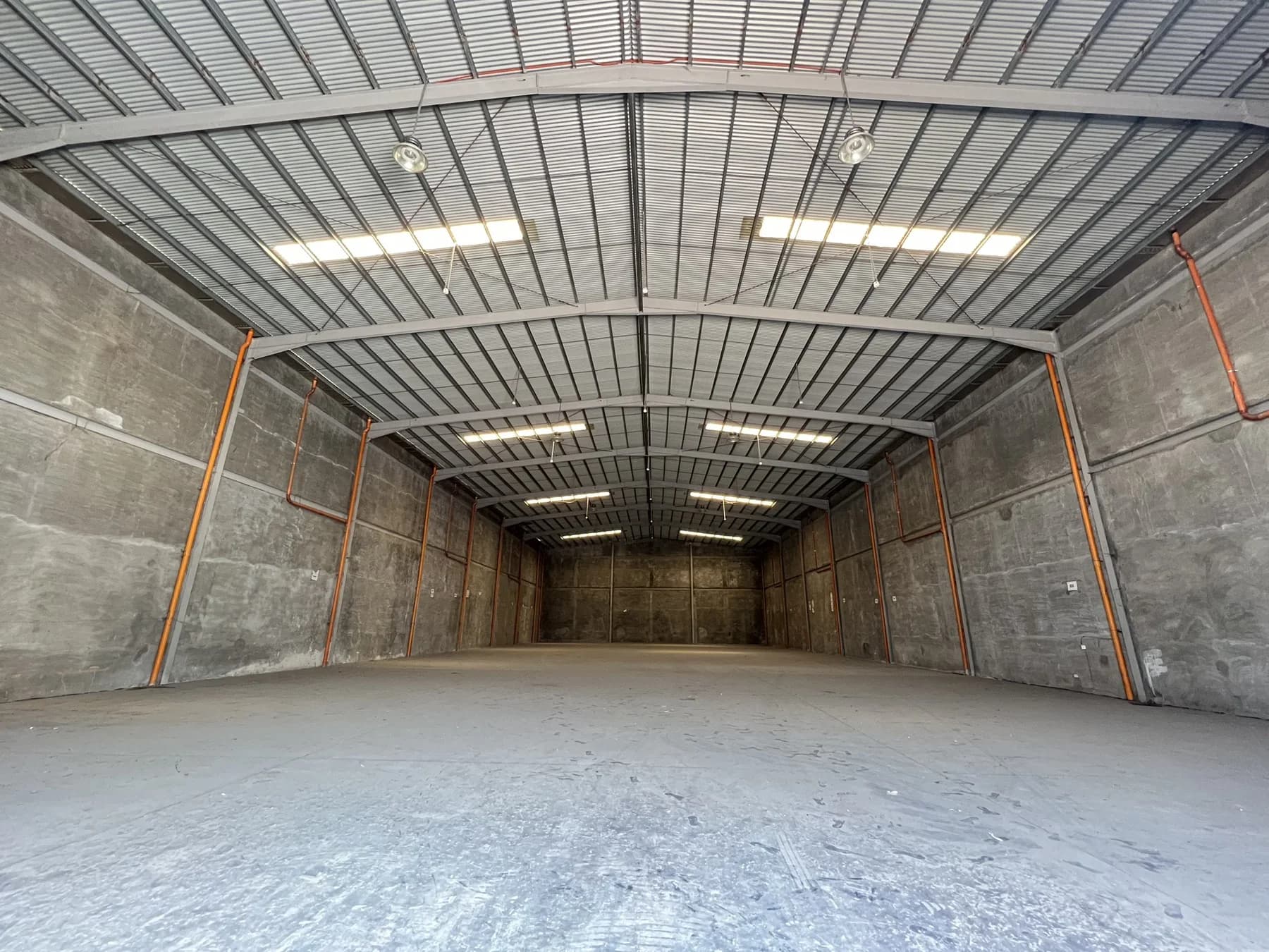 Apm Park Center | 1081sqm Warehouse for Rent in Rizal