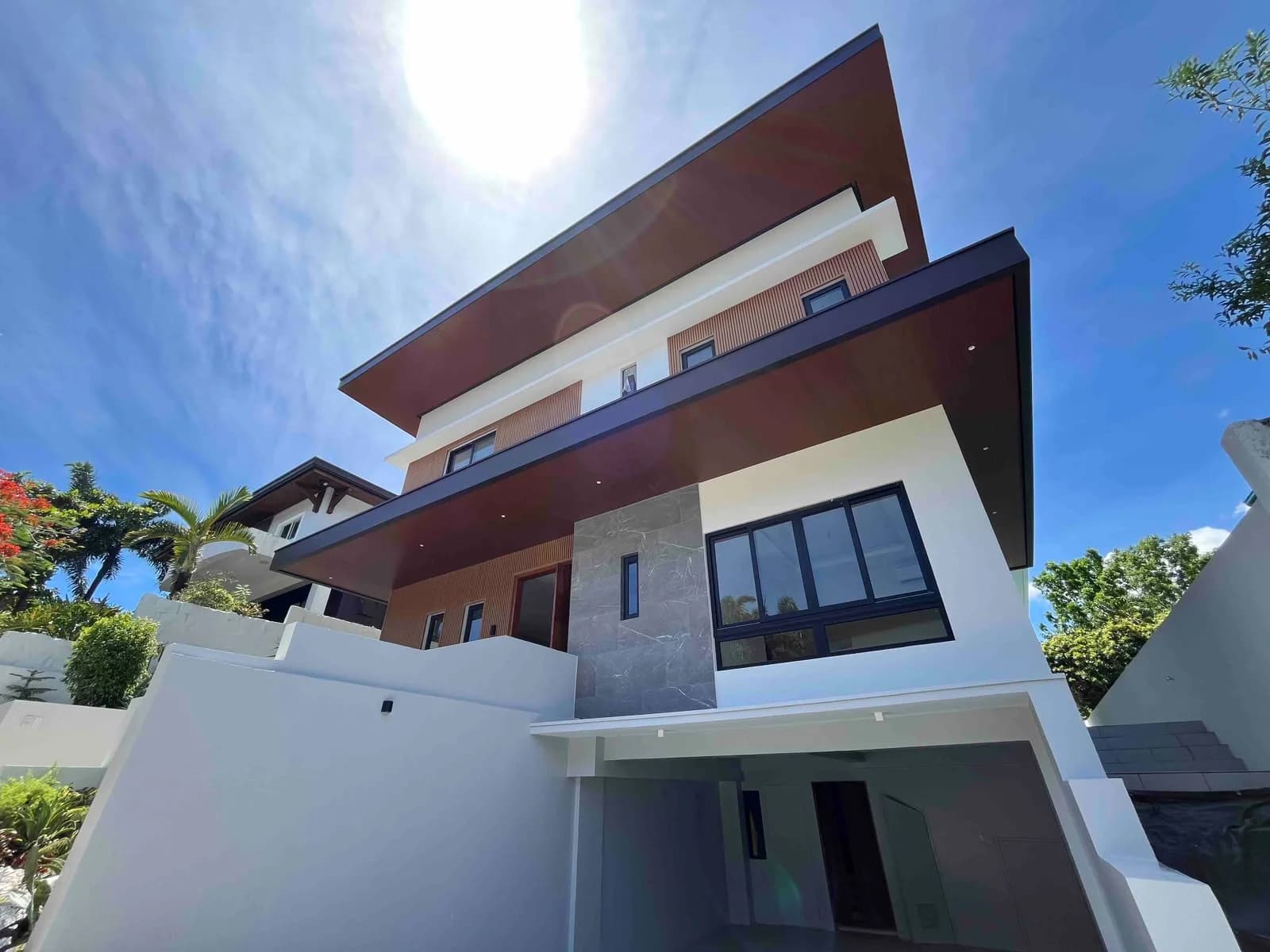Ayala Southvale Primera | 4BR 500sqm House & Lot for Sale in Las Piñas City