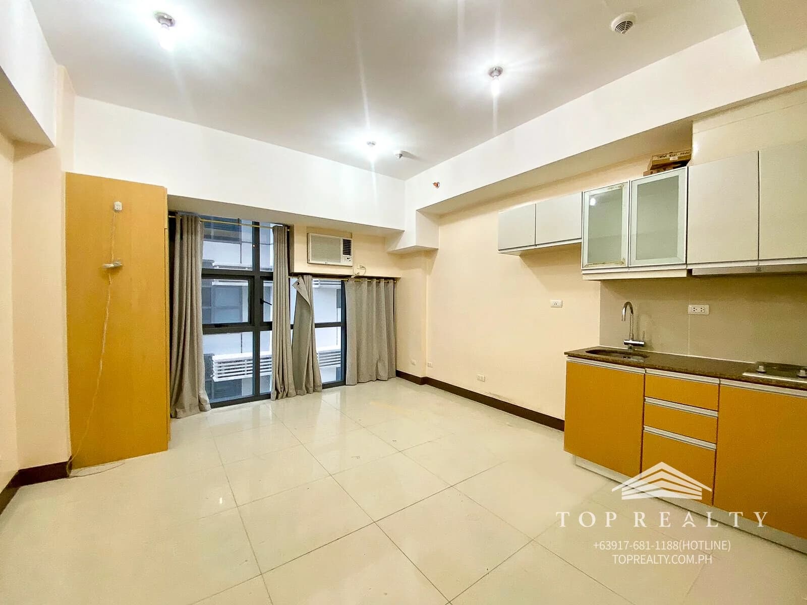 Viceroy Residences | Studio 23sqm Condo for Sale in Taguig City - Mckinley