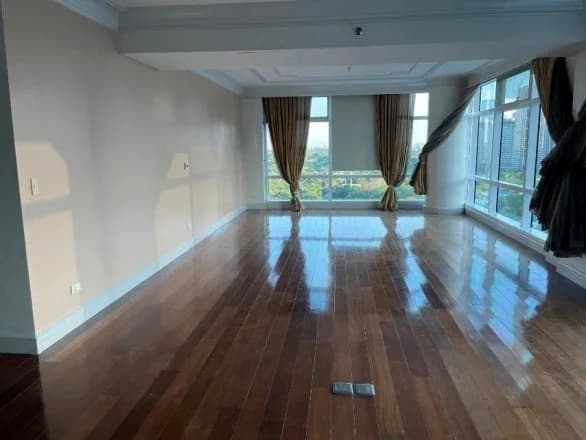 One Roxas Triangle | 3BR 330sqm Condo for Rent in Makati City - Salcedo Village