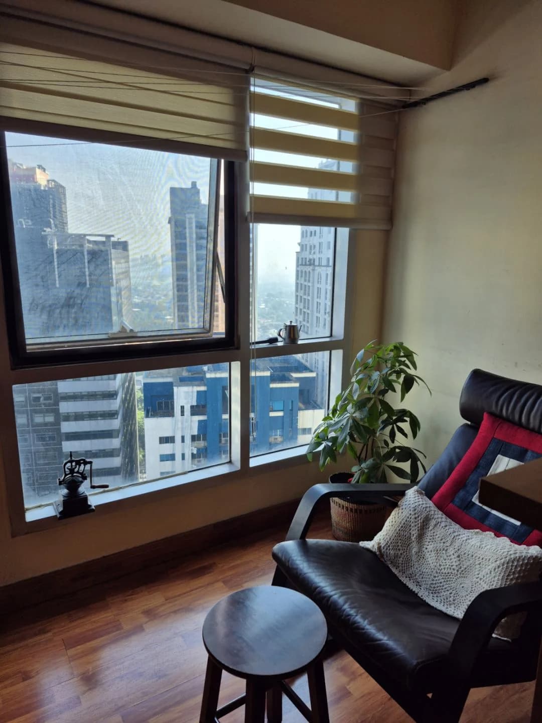 East Of Galleria | 1BR 38sqm Condo for Sale in Pasig City