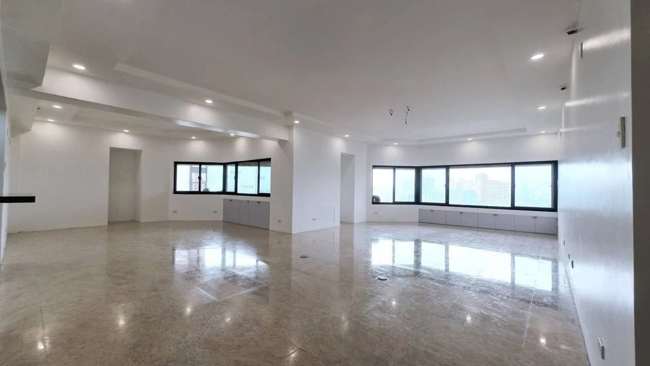 Twin Towers | 3BR 271sqm Condo for Sale in Makati City