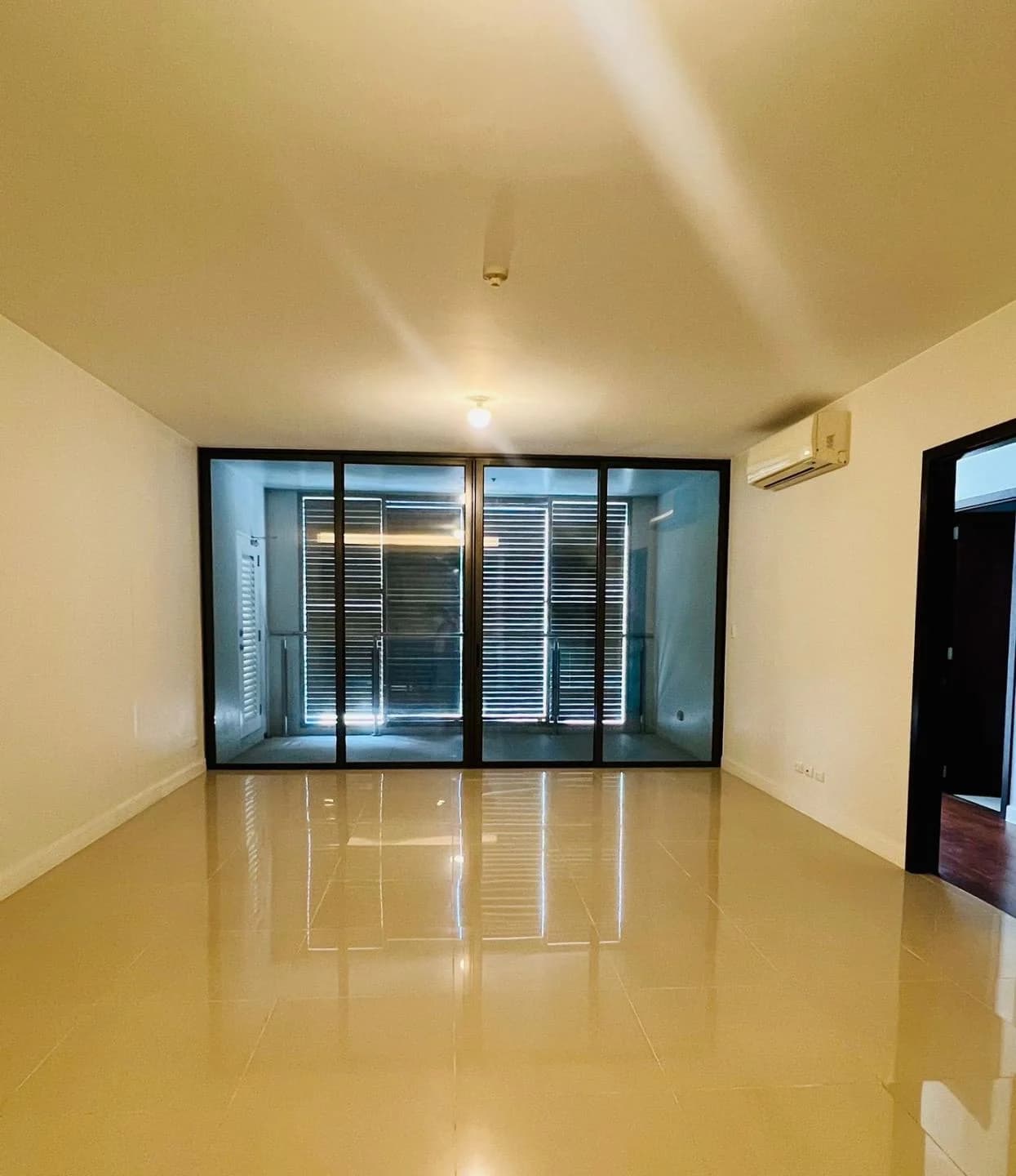 Arbor Lanes | 3BR 172sqm Condo for Rent in Taguig City - Arca South