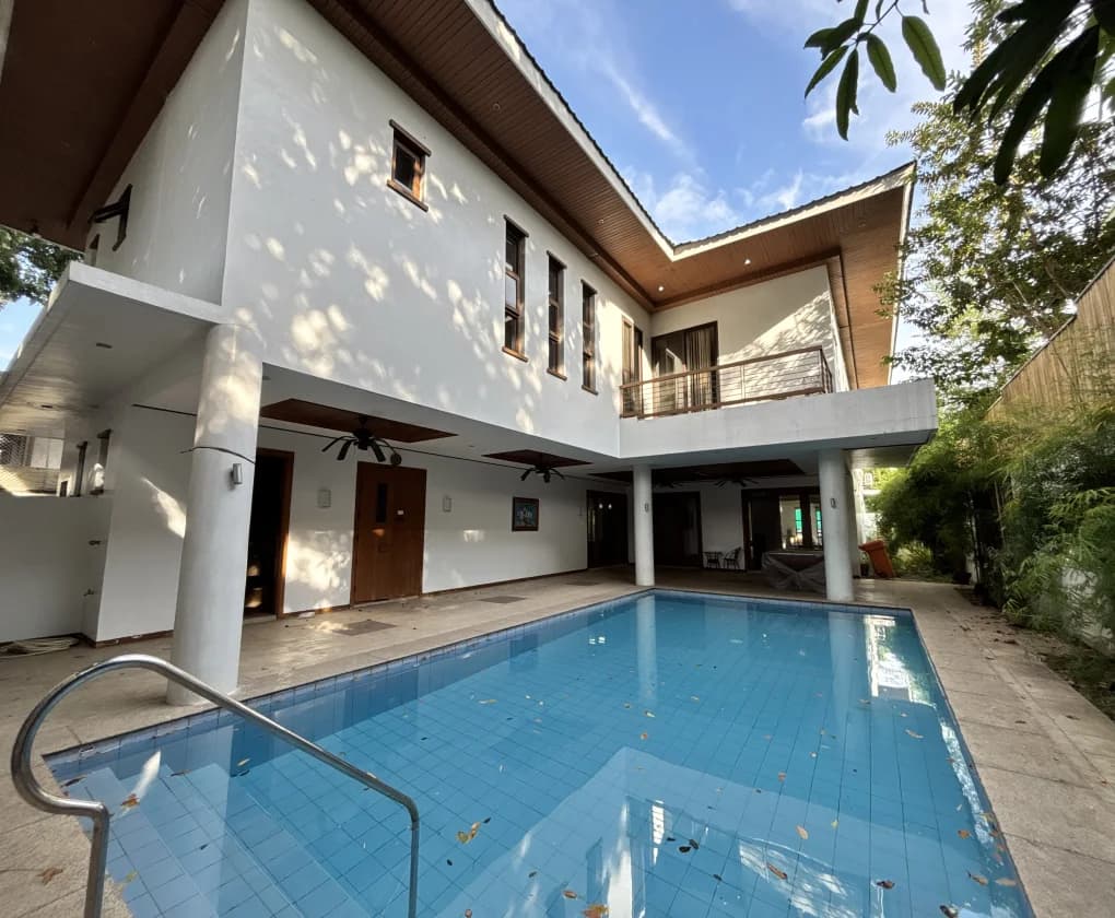 Ayala Alabang Village | 5BR 730sqm House & Lot for Rent in Muntinlupa City